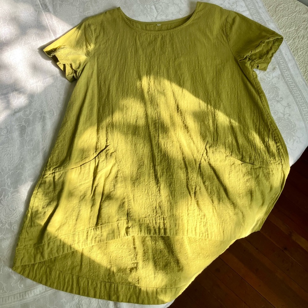 Mordenmiss linen and cotton tunic in avocado green
